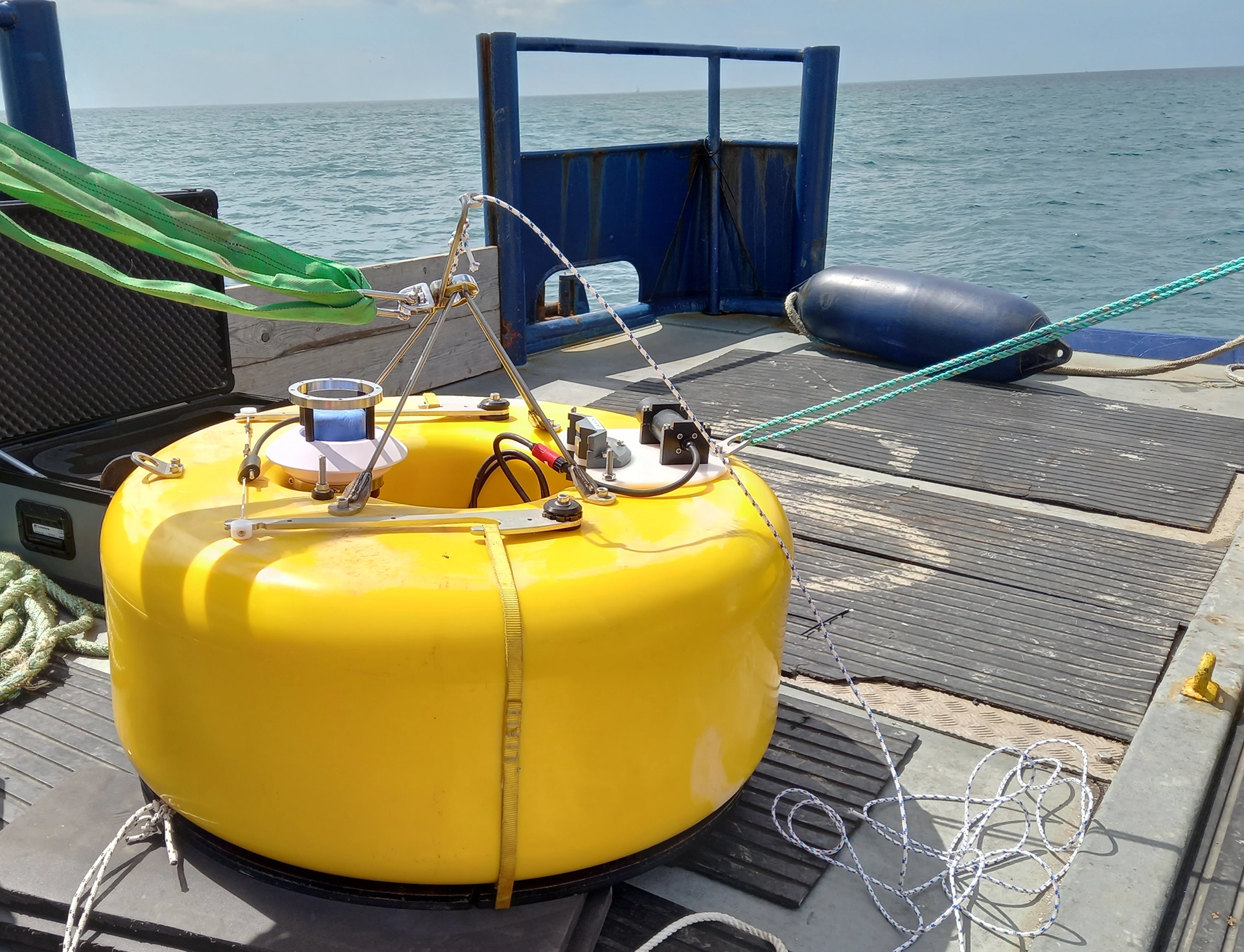 Aquarius OBS on deck prior to deployment