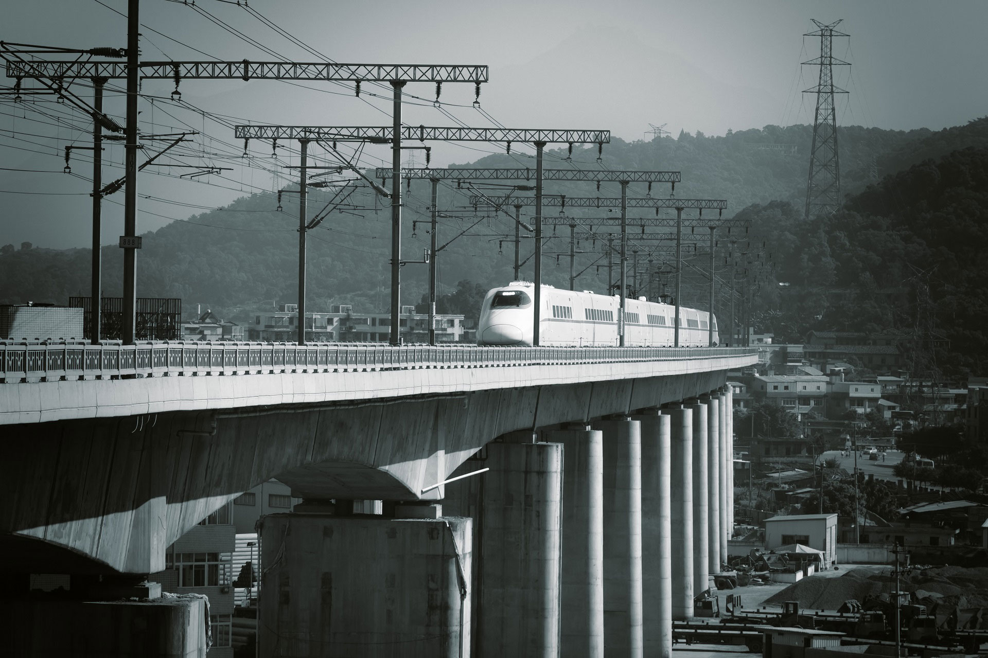 Earthquake warning system for Harbin - Dalian high-speed railway in China