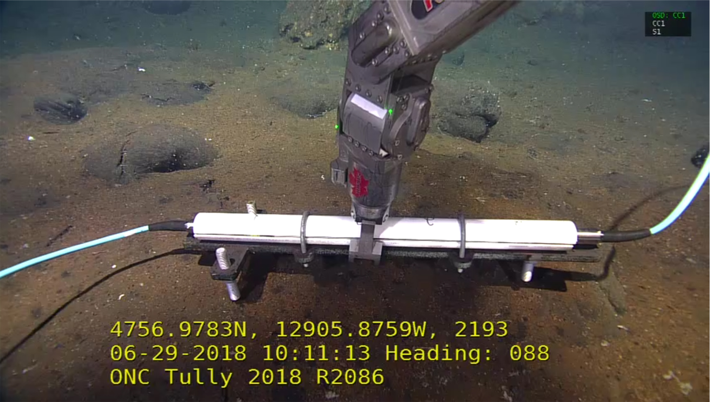 ROV deployment of a string of three Maris OBS on the Juan de Fuca Ridge, offshore, Canada